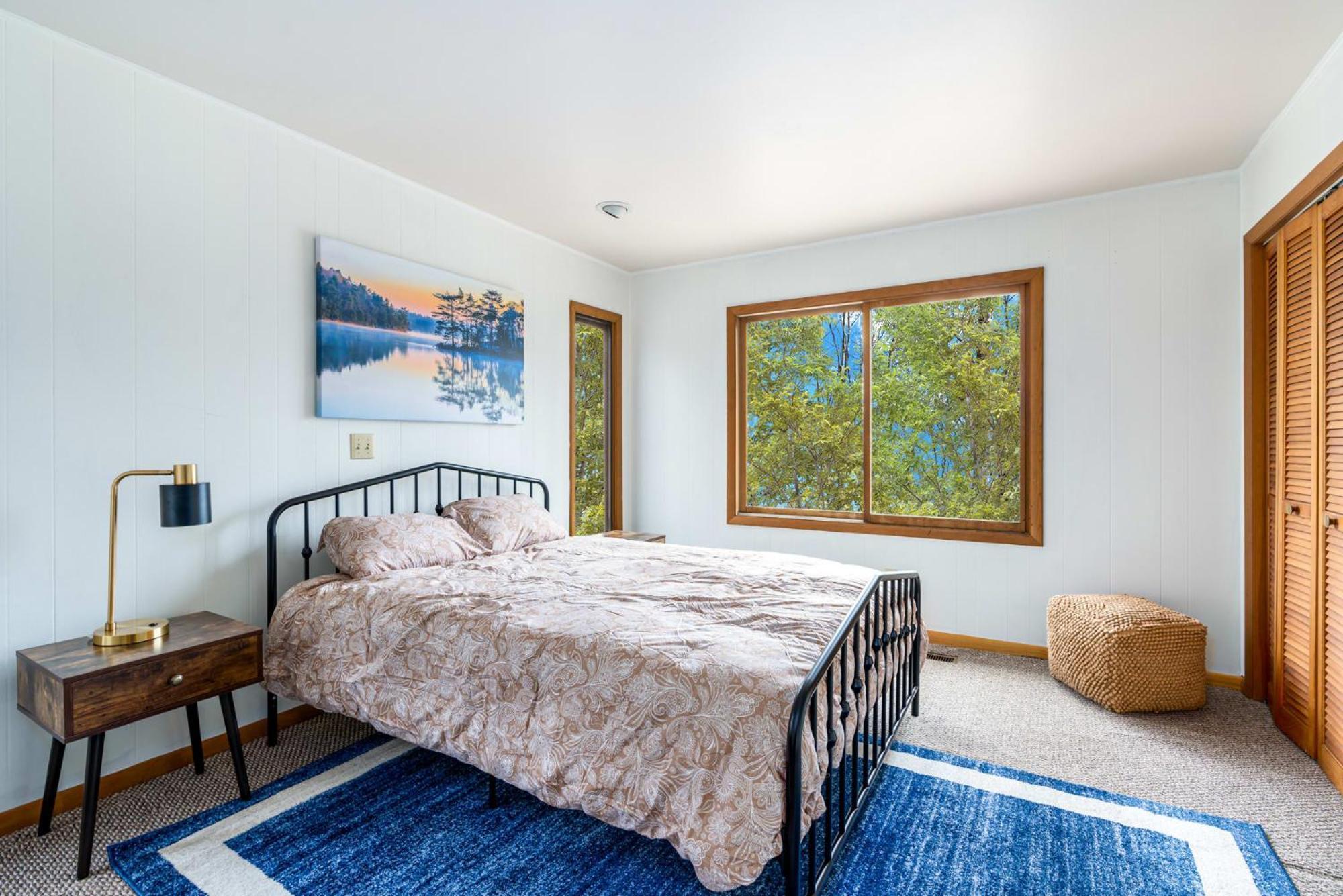 Chalet W Hot Tub, Large Deck, Grill, & Fast Wifi Berkeley Springs Exteriör bild